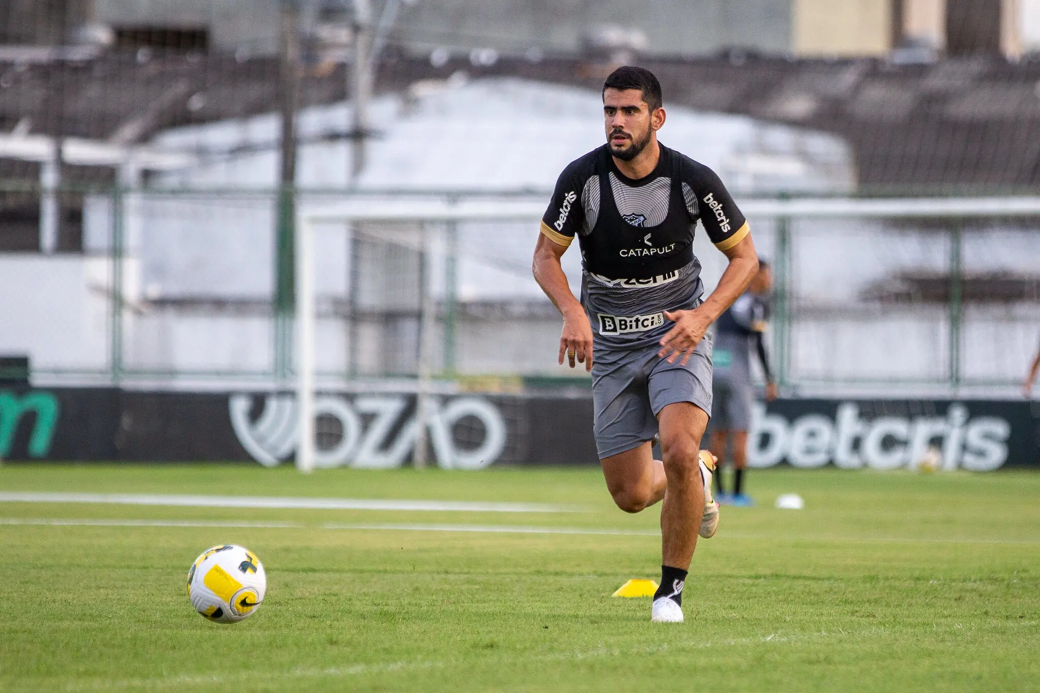Zé Roberto em treino do Ceará