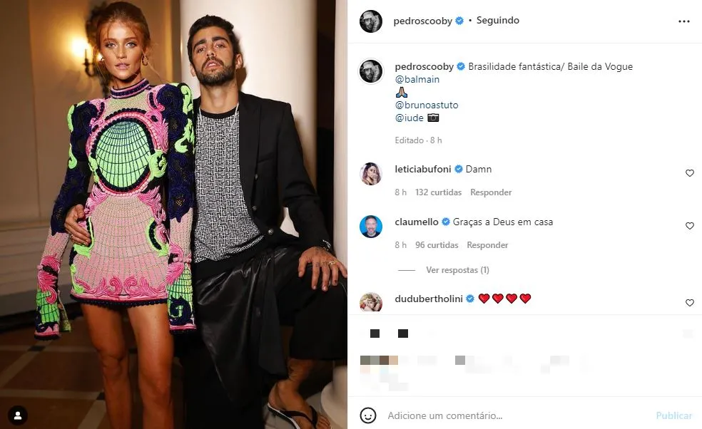 Scooby estava ao lado da esposa, a modelo Cintia Dicker
