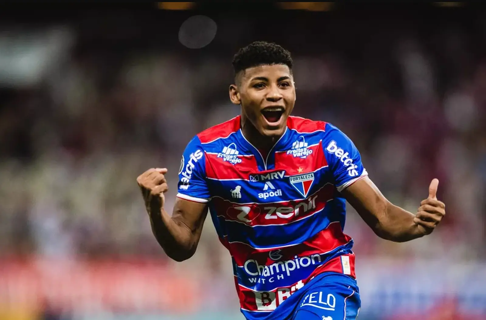 Hércules comemora gol pelo Fortaleza