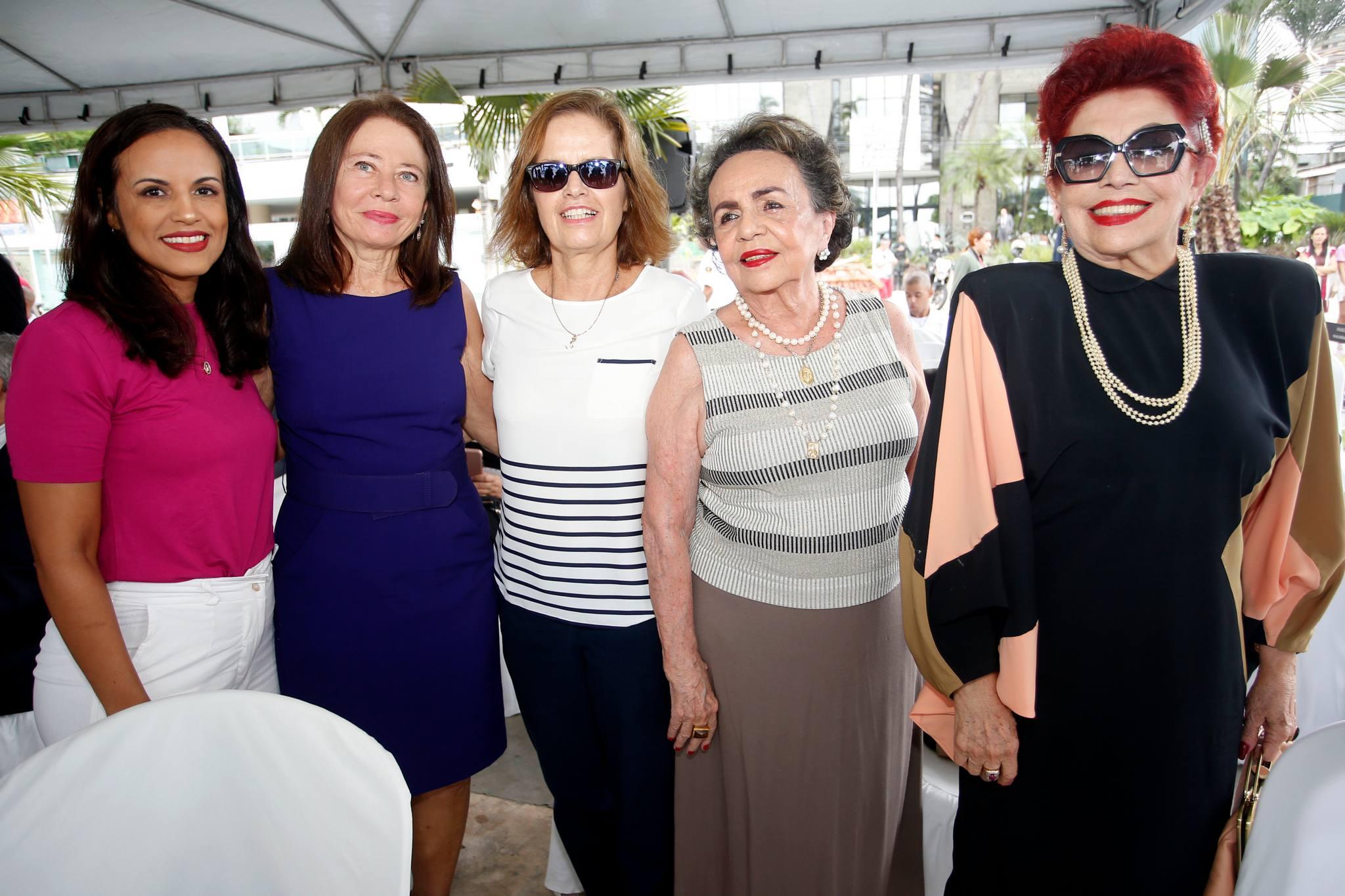 Cristina Veiga, Lídia Oberg, Flávia Lima, Heliane Pimentel e Maria Jocilda Botelho