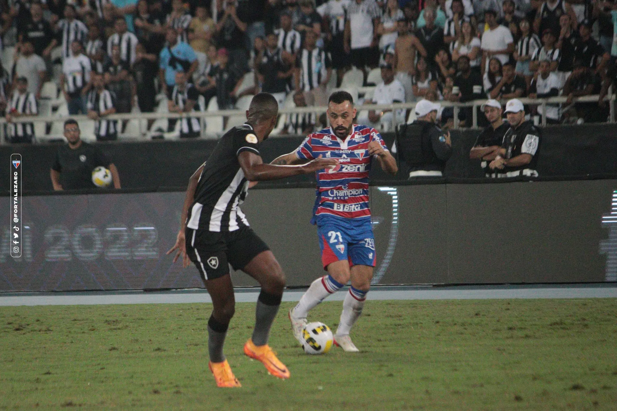 Moisés marcou o gol do Fortaleza