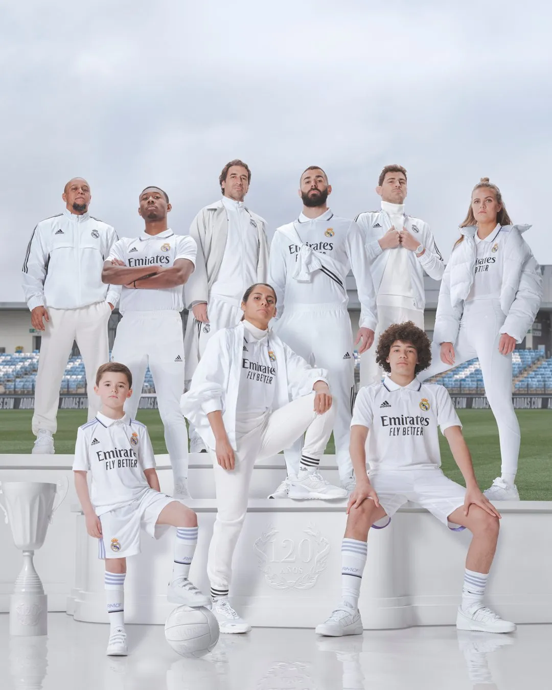 O Real Madrid utilizou vários personagens históricos do clube na divulgação do uniforme