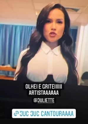 Anitta compartilha print de clipe 