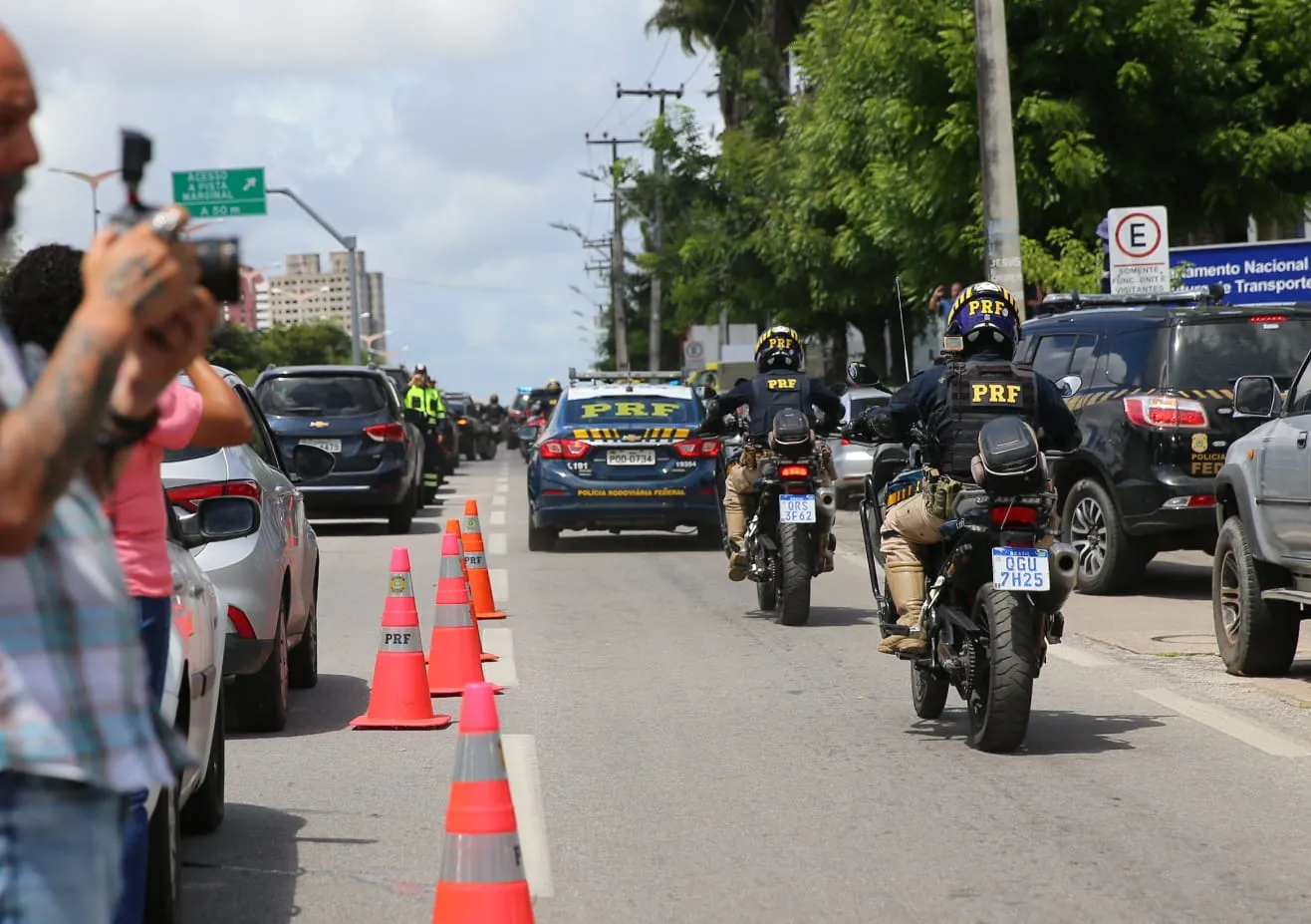 PRFs mortos receberam homenagem durante velório