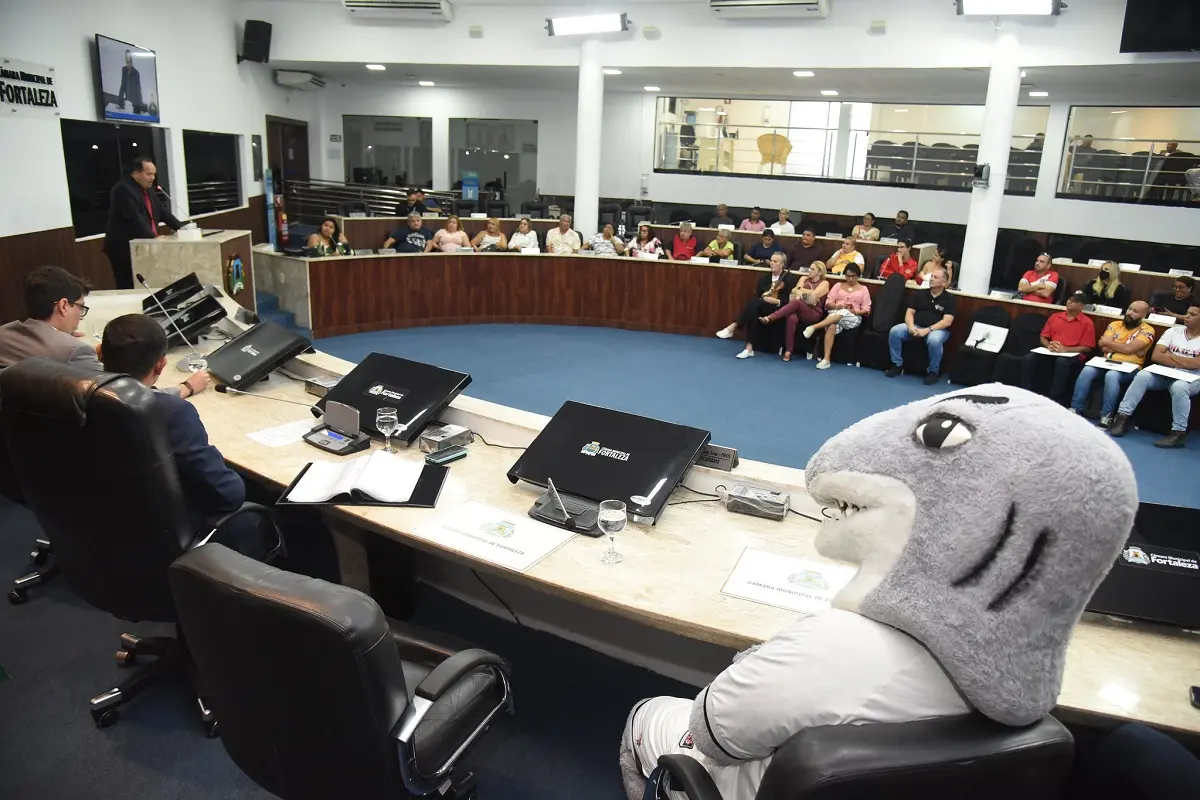 Tutuba Câmara Municipal