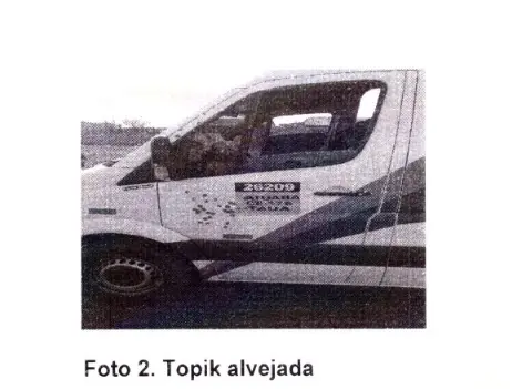 Quando a topic parou, a dupla se aproximou com uma espingarda calibre 12 e um revólver e efetuou vários disparos contra Ângelo, que morreu no local