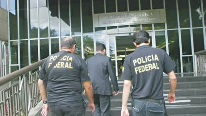 Carlos Rodrigues Feitosa também foi alvo de operação da PF que investigava venda de liminares nos plantões do TJCE
