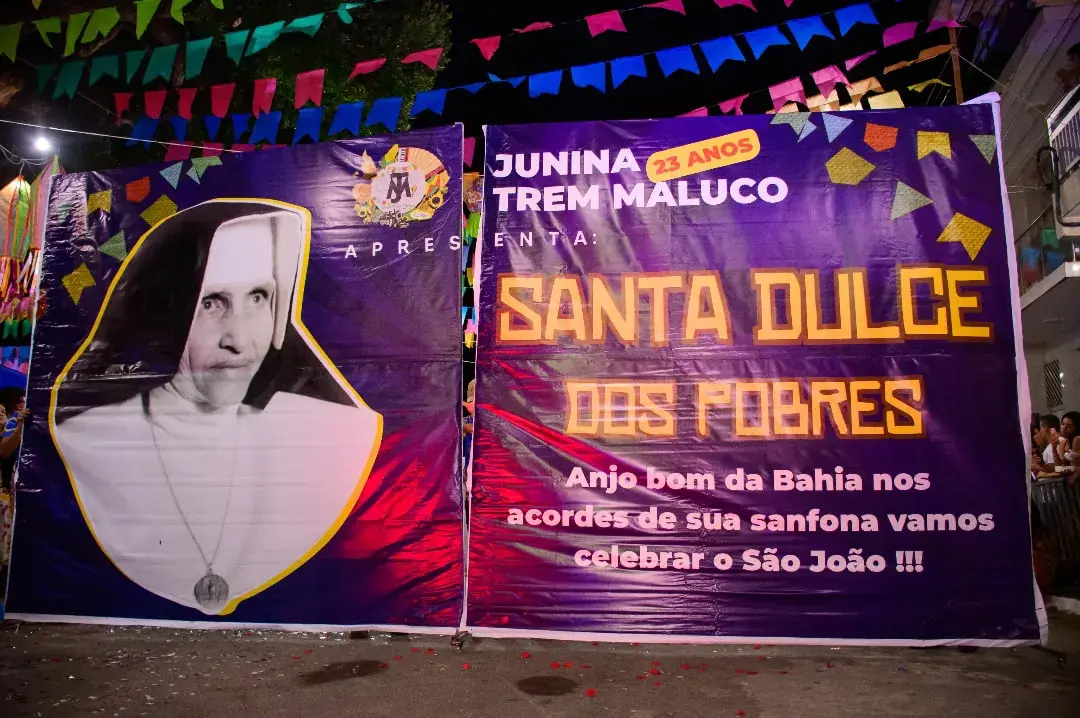 placa de quadrilha que homenageou irmã dulce