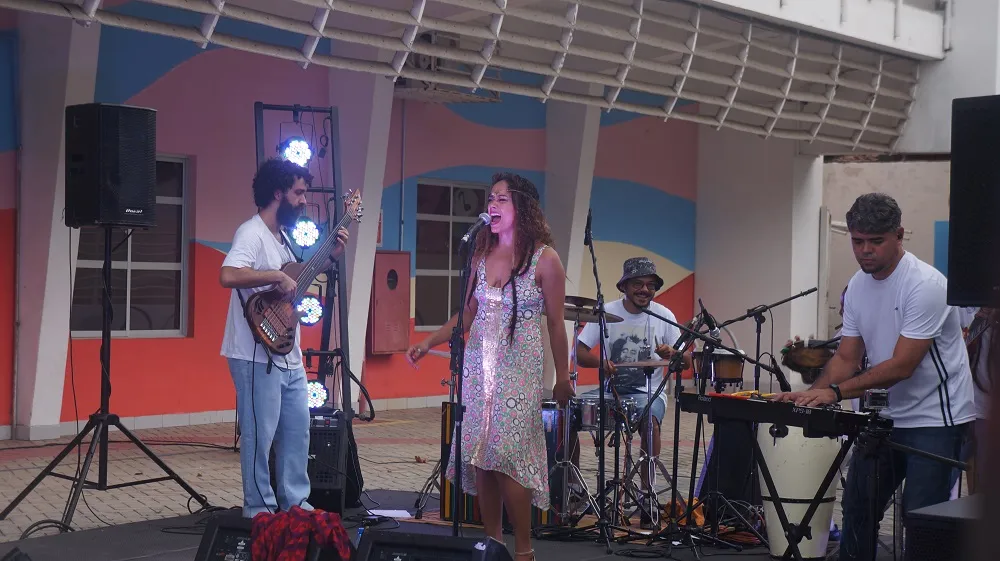 Aos 15 anos, Key se valeu do reggae para lidar com situações delicadas – a exemplo do divórcio dos pais; a sonoridade sempre a conectou à espiritualidade
