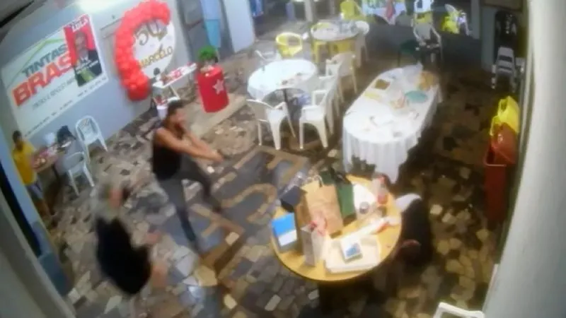Câmeras do local registraram a festa e o assassinato