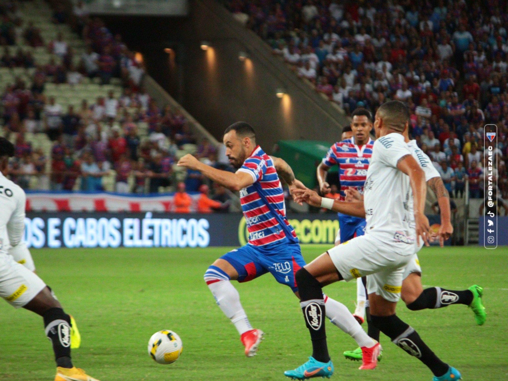 Quanto está Santos x Fortaleza? Veja placar do jogo agora