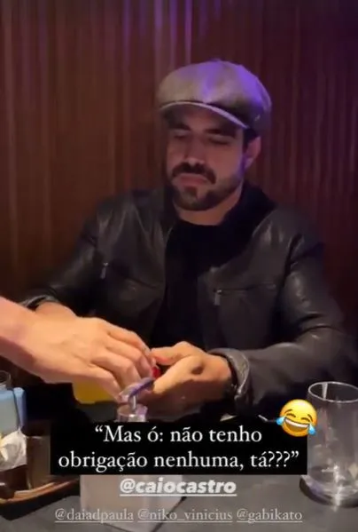 Momento foi compartilhado em stories da apresentadora Renatinha Diniz