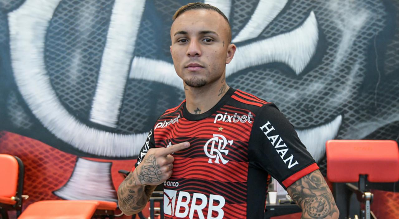 Éverton Cebolinha em ação pelo Flamengo