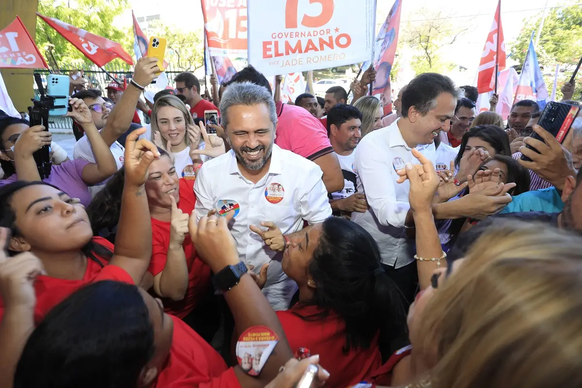 Elmano de Freitas no Mercado Central