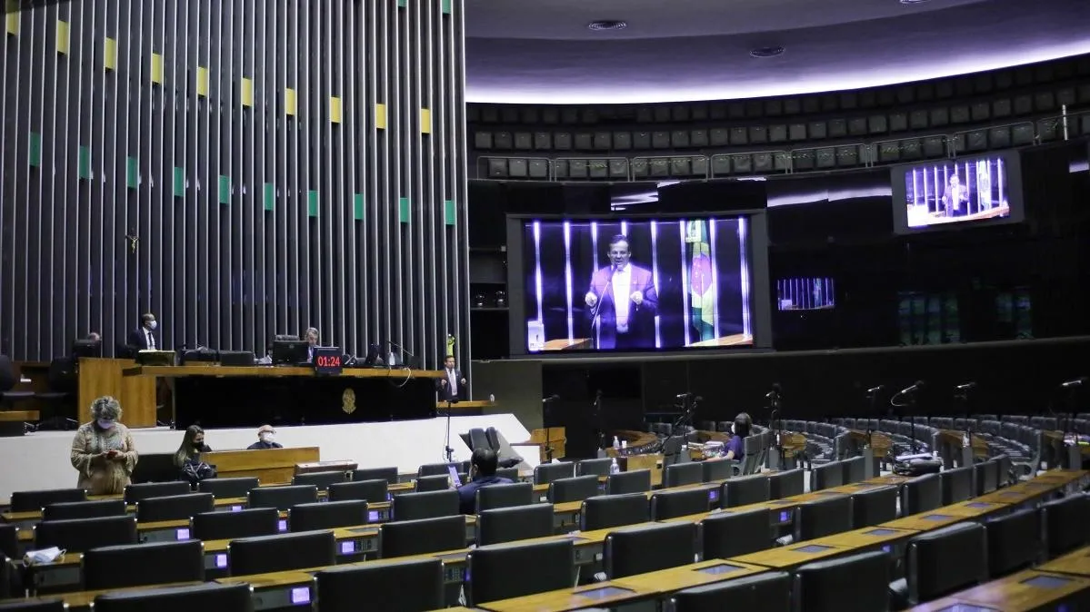 O Distrito Federal terá o pleito mais acirrado para esse cargo no Brasil, com 26 postulantes para cada vaga.