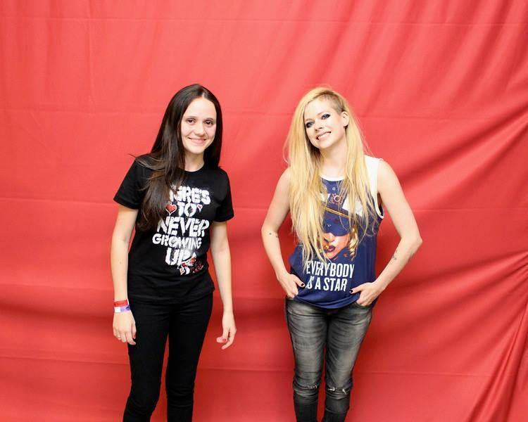 Fã em meet and greet com Avril Lavigne