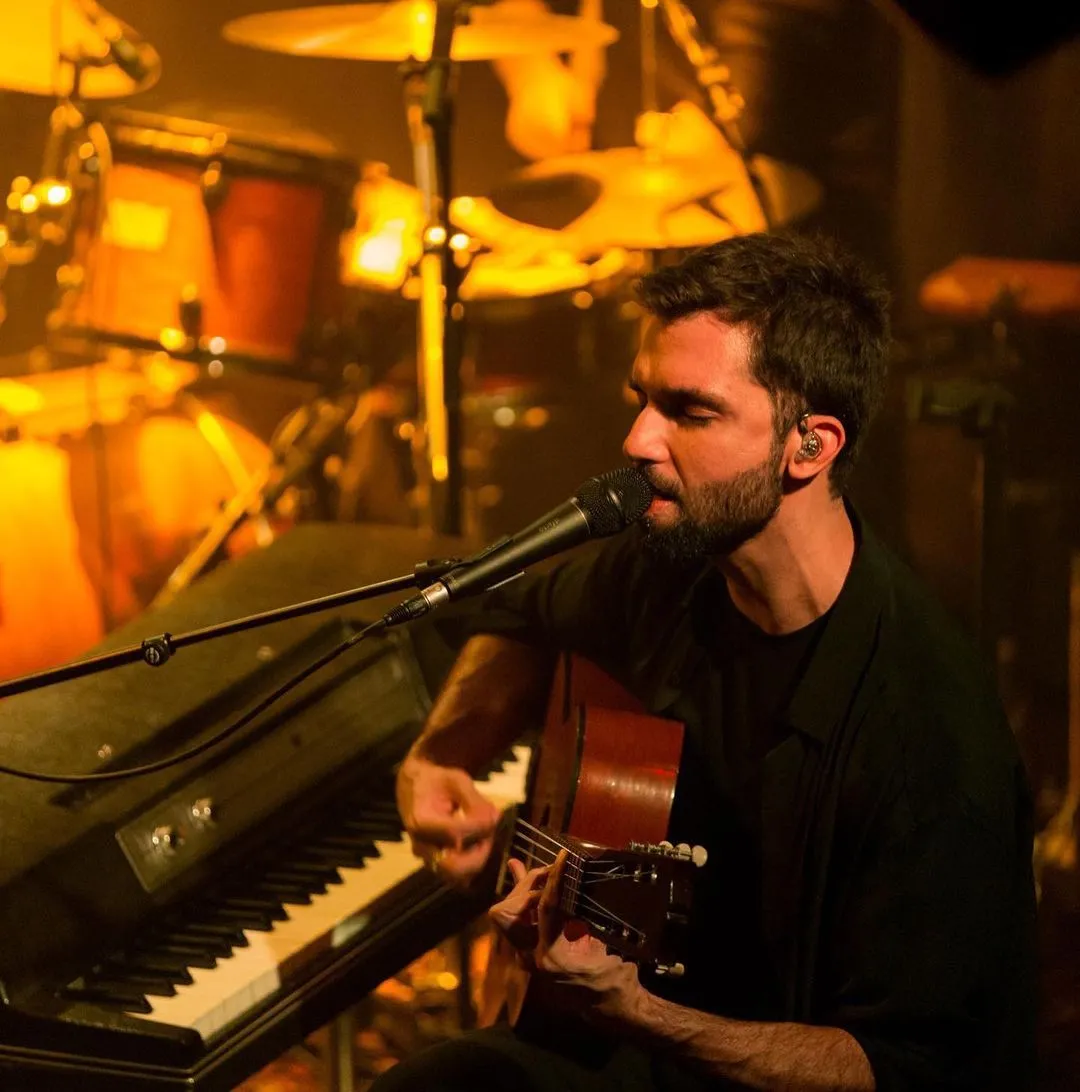 O último lançamento do cantor foi o single 