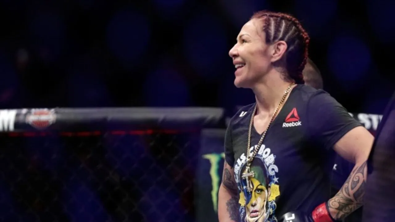 A brasileira Cris Cyborg é um dos grandes nomes da história do MMA