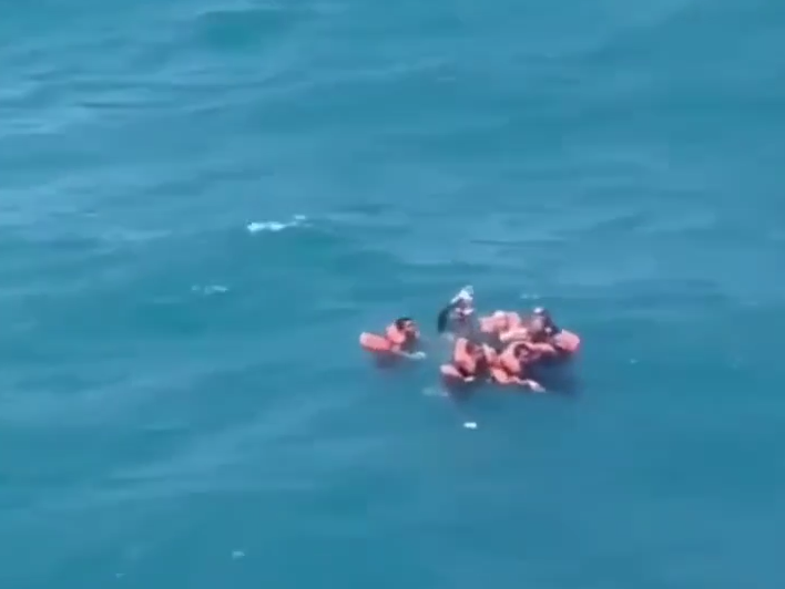 Tripulantes resgatados de Embarcação que saiu de Fortaleza e naufragou no último domingo (9), no Maranhão