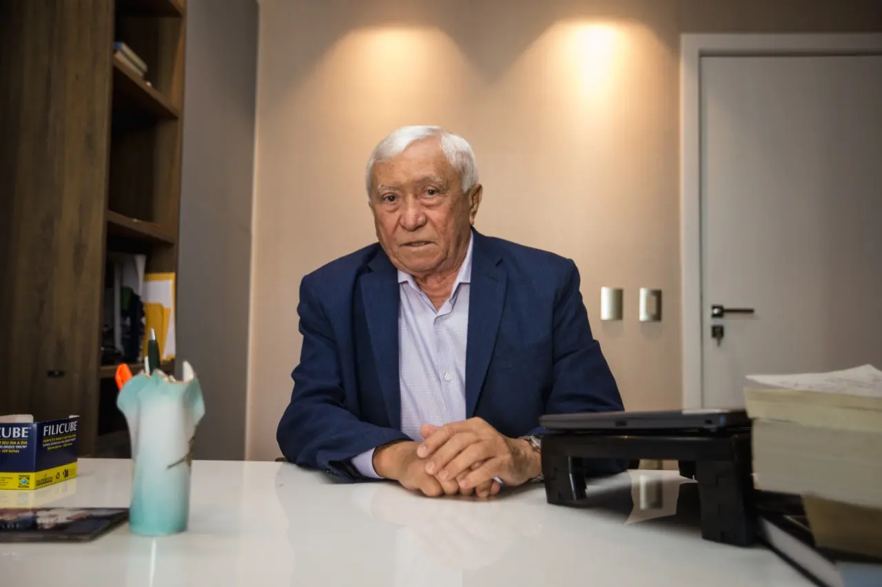 A defesa do atendimento humanitário resulta da experiência de trabalho com populações vulneráveis