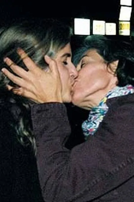 Imagem foi divulgada na rede social de Lúcia Veríssimo