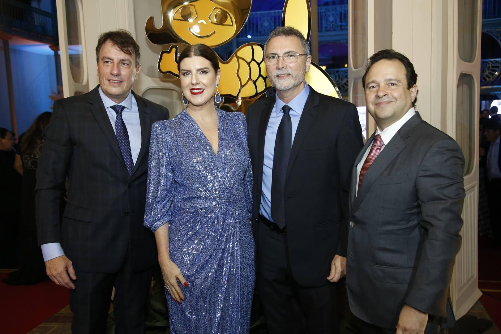 Carlos Rotella, Carla Sofia e Carlos Pereira e Igor Queiroz Barroso