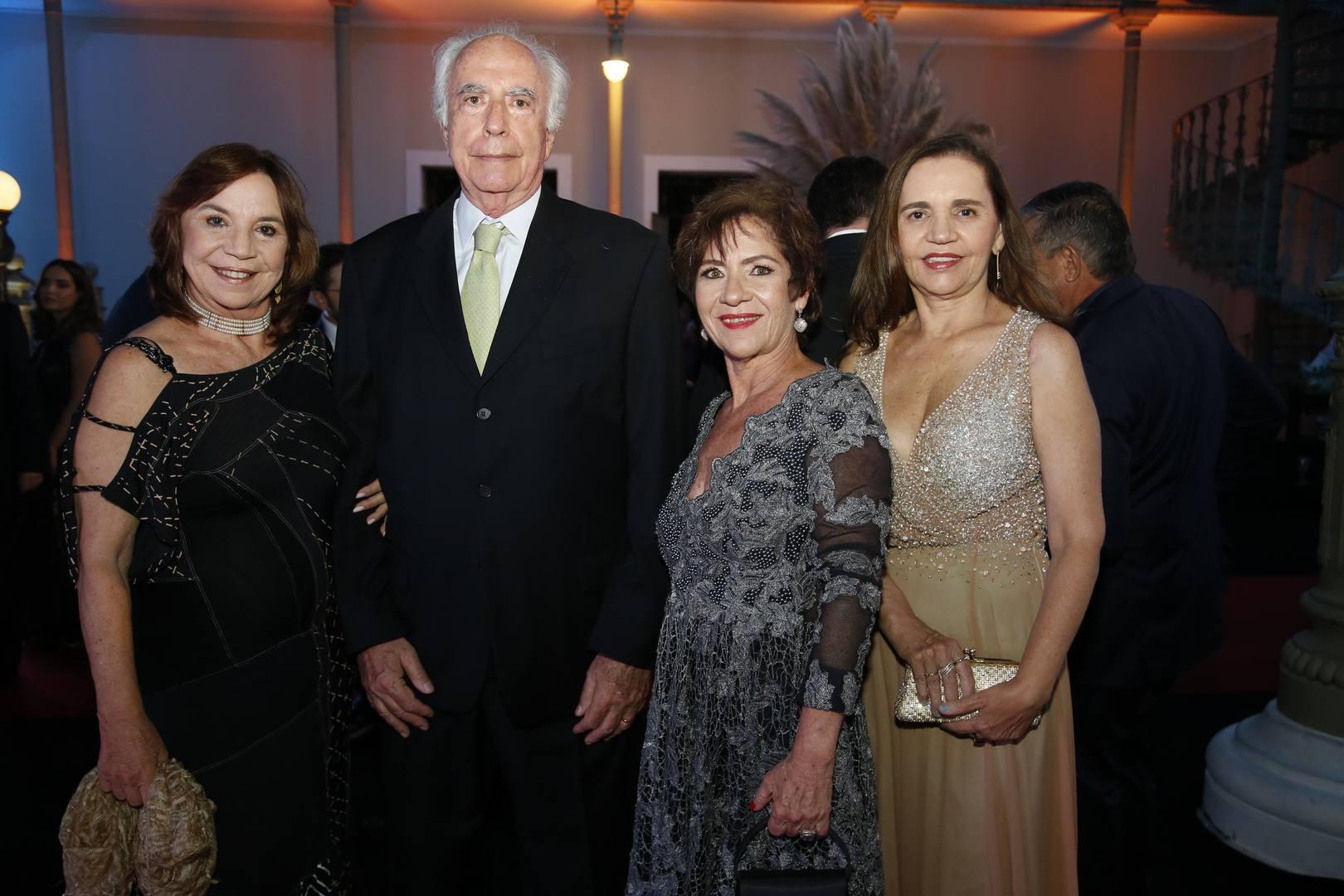 Lucinha e Jonny Wolff, Lilia Quinderé e Lúcia Montenegro