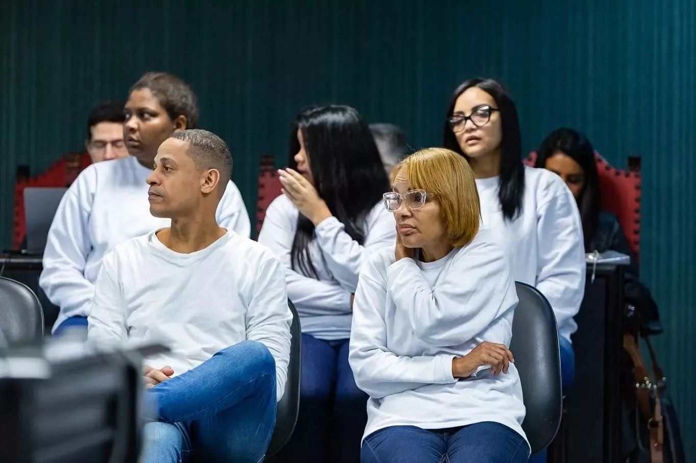 Réus: Marzy Teixeira, ao fundo, Rayane dos Santos, Simone dos Santos (de óculos). À frente, Flordelis e o filho André