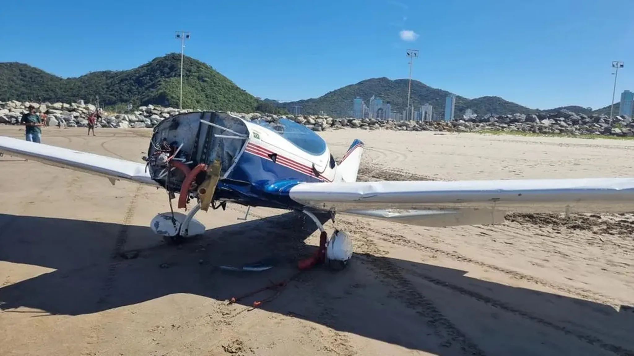 A aeronave decolou da cidade de São José, na Região Metropolitana de Florianópolis
