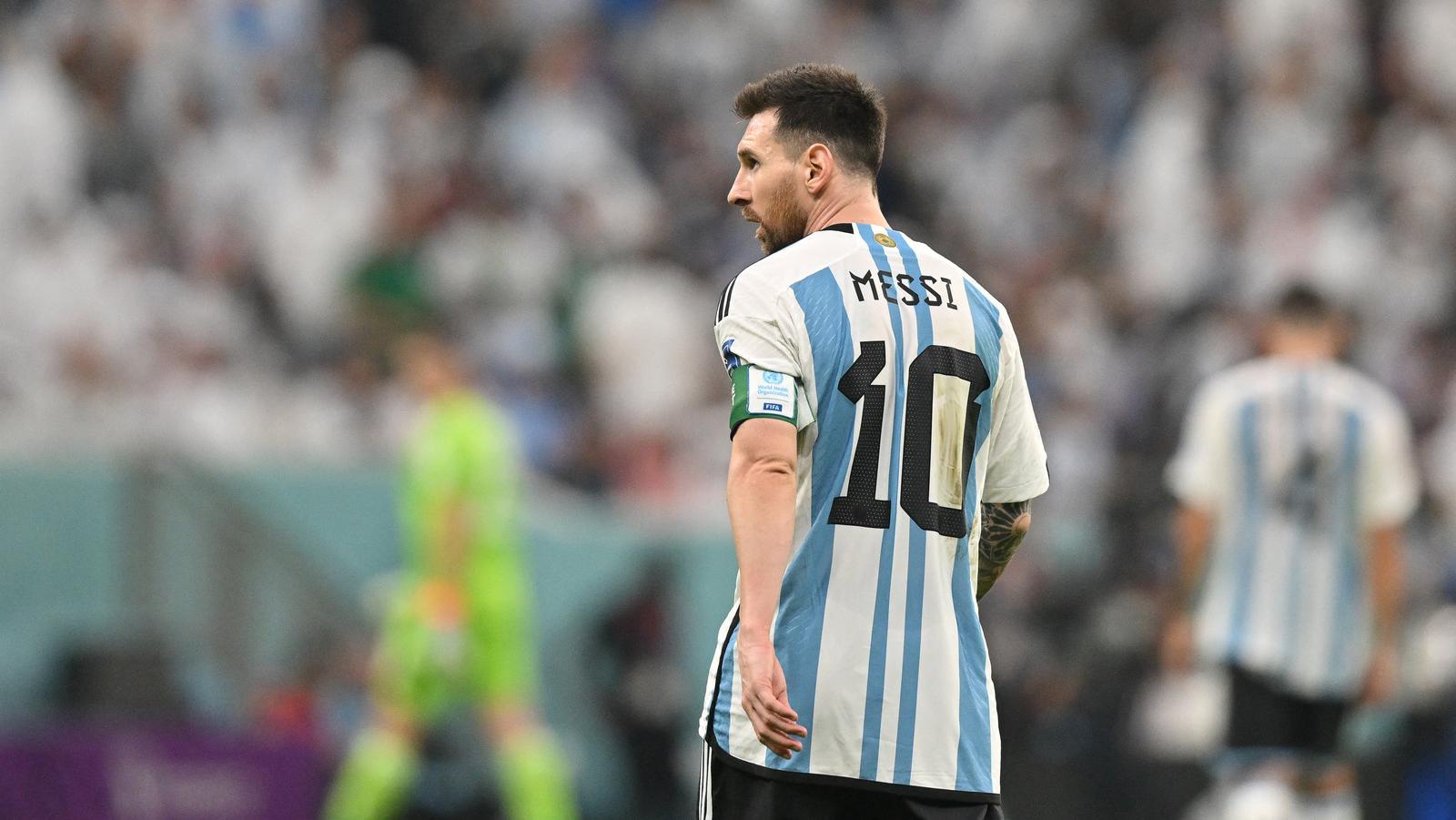 Quero continuar vivendo mais alguns jogos pela Seleção como campeão do mundo',  diz Messi - Copa do Mundo - Diário do Nordeste
