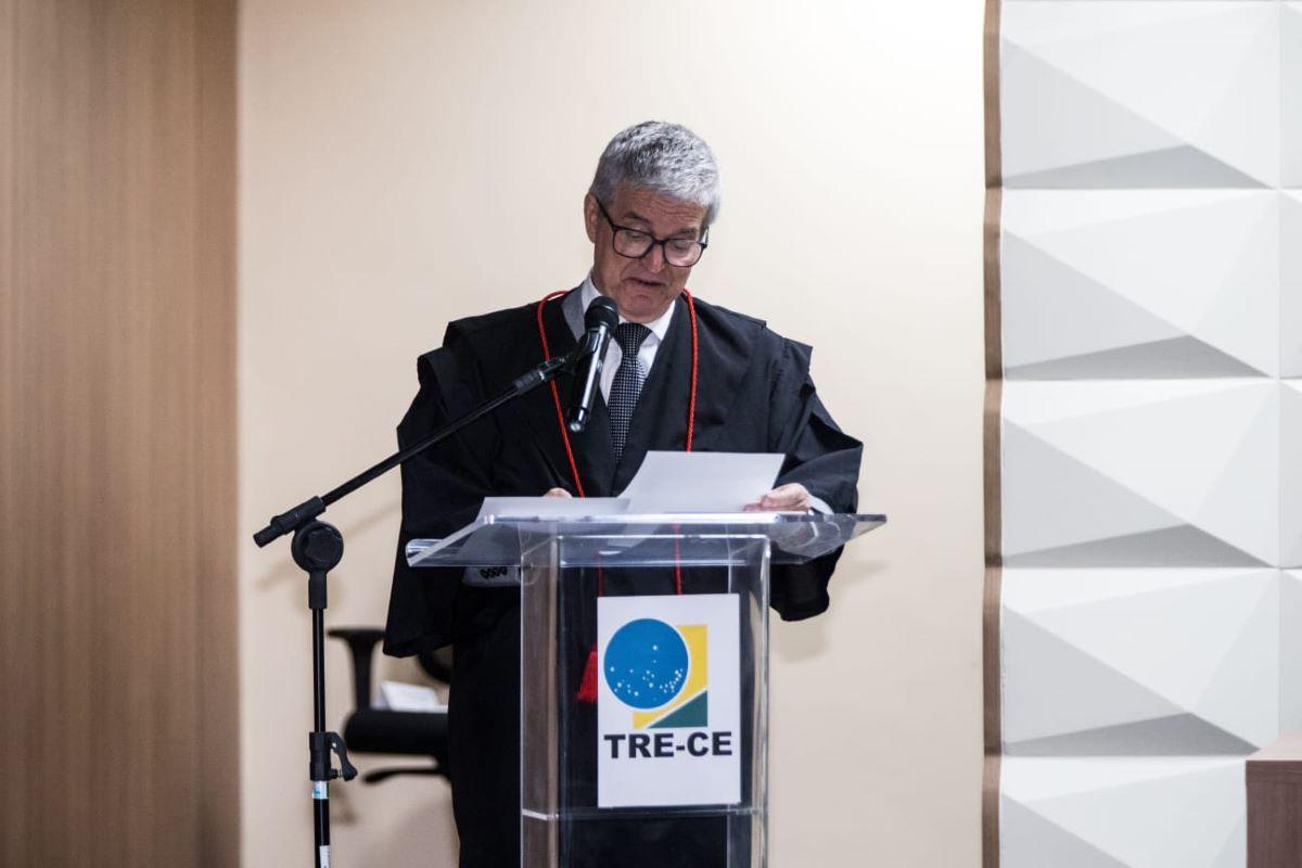 Inacio Cortez, presidente do TRE-CE, durante discurso