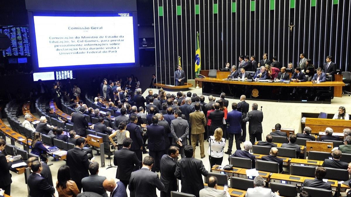 Cid Gomes na Câmara dos Deputados em março de 2015