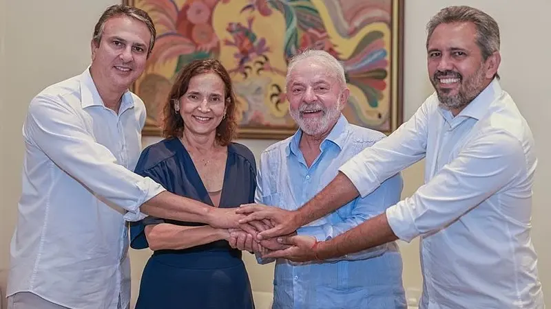 Camilo, Izolda, Lula e Elmano durante campanha eleitoral