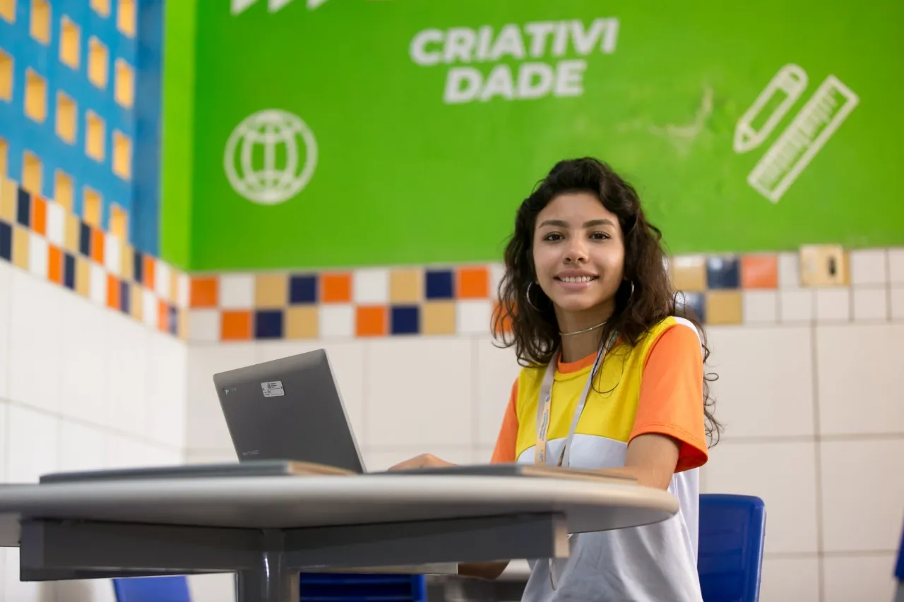 Na competição escolar que reúne anualmente estudantes do Brasil inteiro, Isabel deu evidência aos saberes do Ceará.