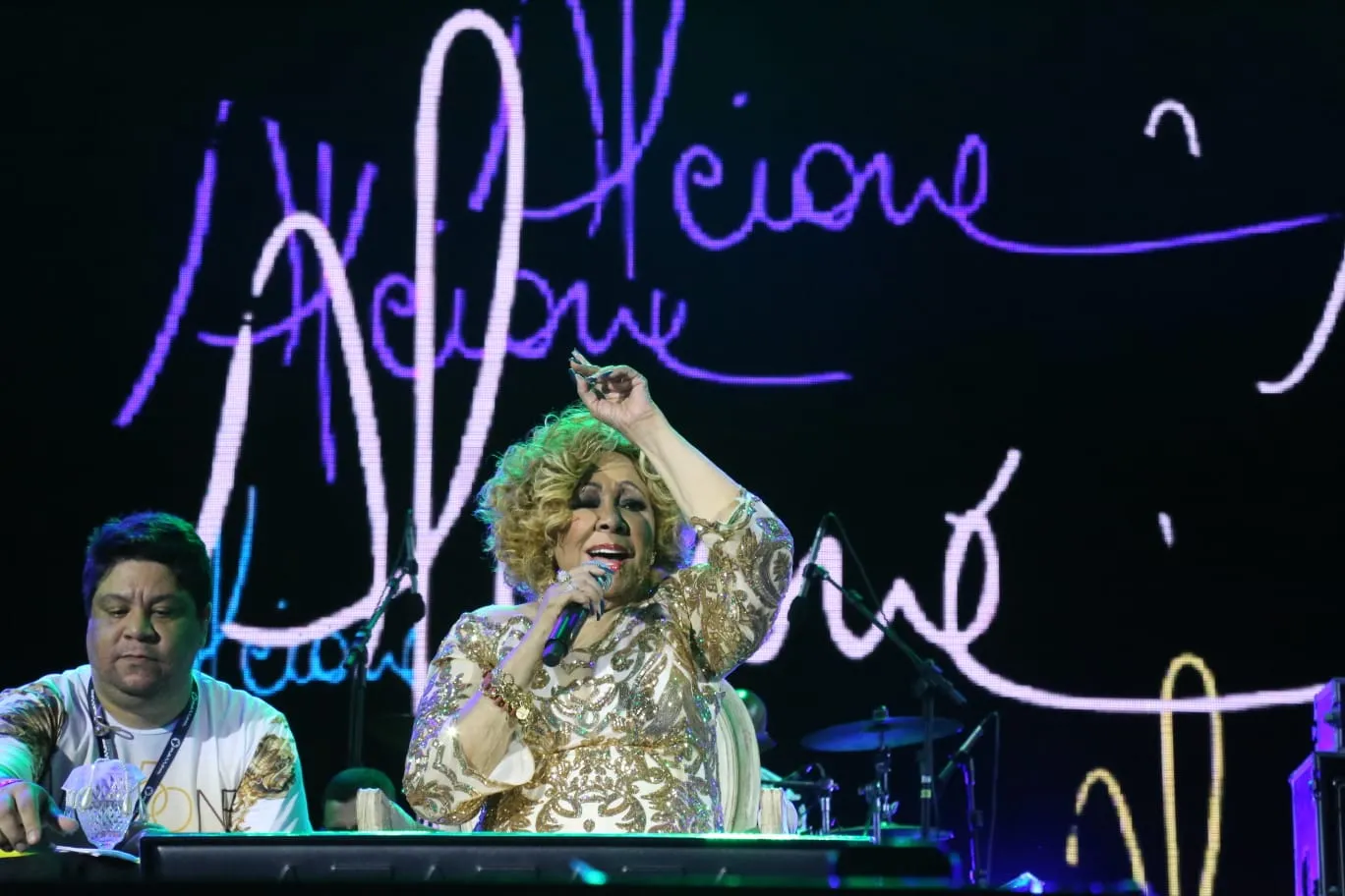 Alcione sobe ao palco do Réveillon de Fortaleza 2023