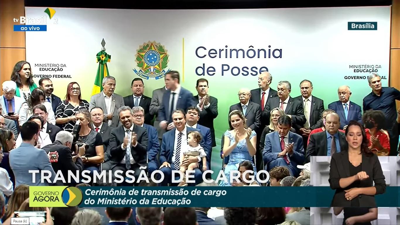 Transmissão de cargo no Ministério da Educação