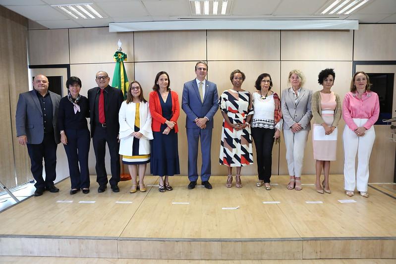 Equipe de auxiliares do Ministério da Educação é anunciada por Camilo Santana (PT)