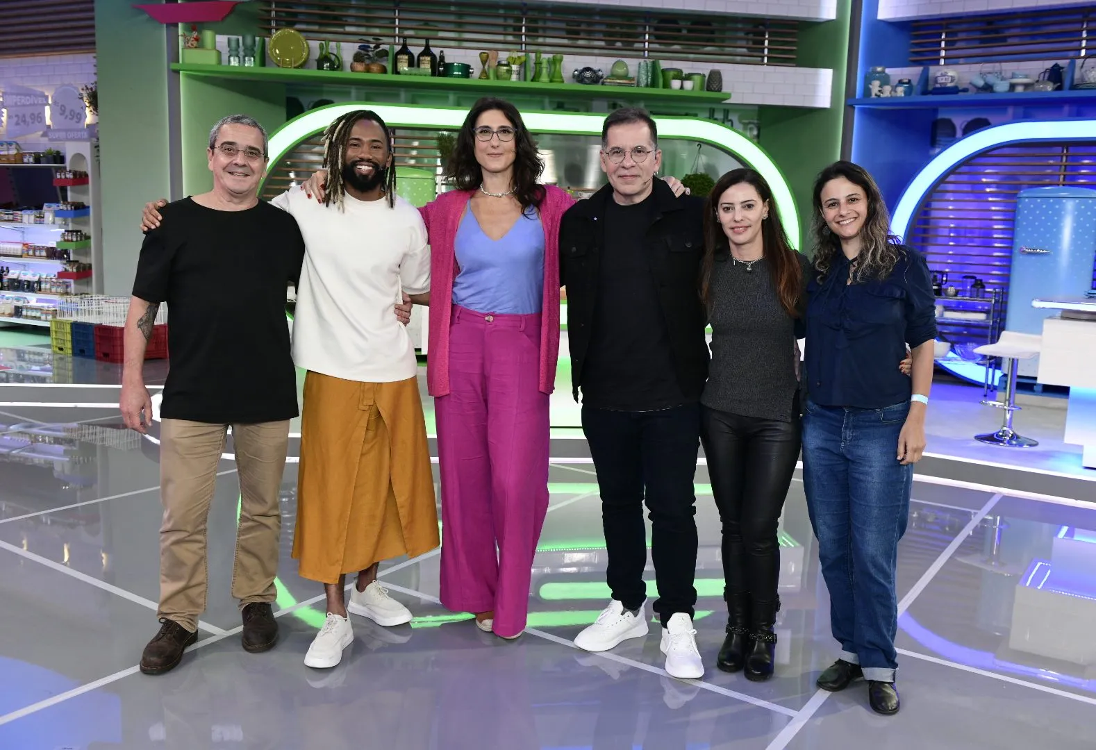 Elenco de 'Minha Mãe Cozinha Melhor que a Sua' se reuniu em coletiva de imprensa nesta terça (10)