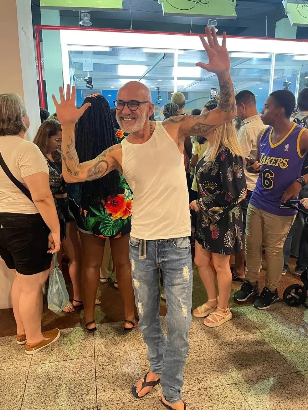 Ayrton, da Família Lima do BBB 18, visitou o local