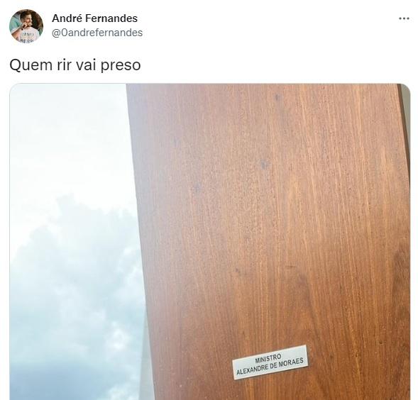 Publicação do deputado federal do Ceará André Fernandes durante os atos terroristas em Brasília