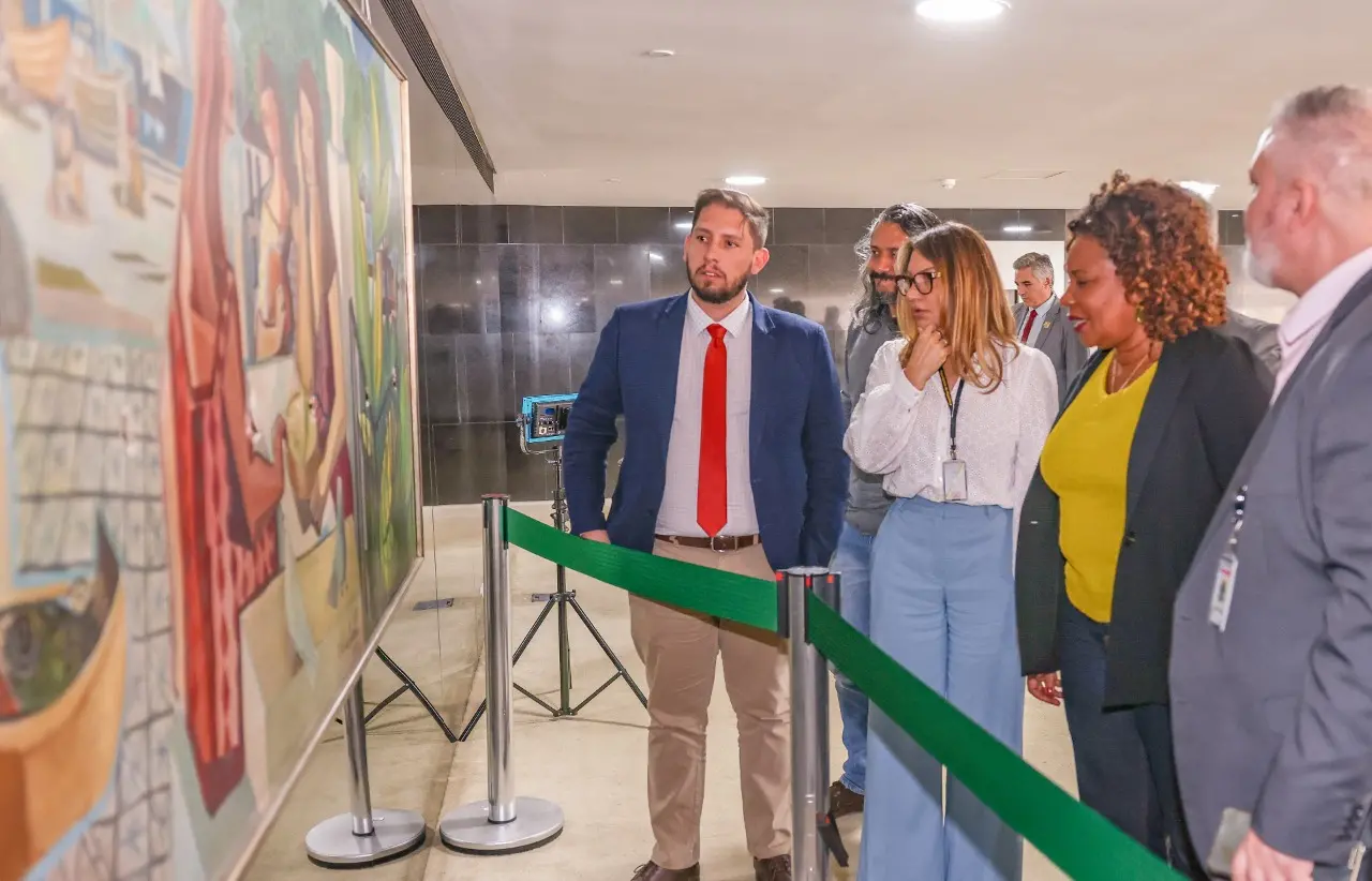 Janja e Margareth Menezes após atos terroristas