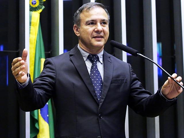 Deputado federal Robério Monteiro