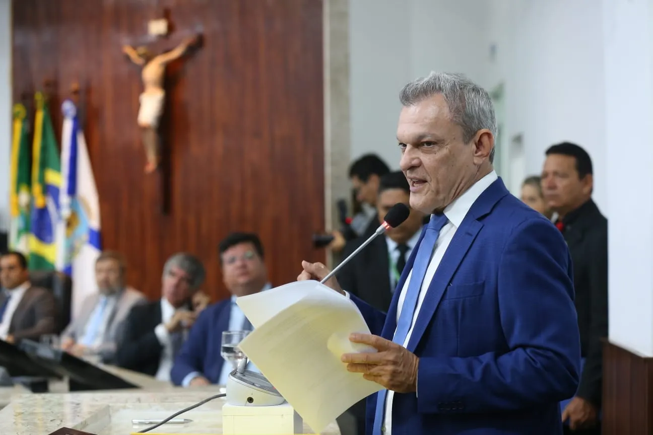 O prefeito compareceu à abertura dos trabalhos legislativos