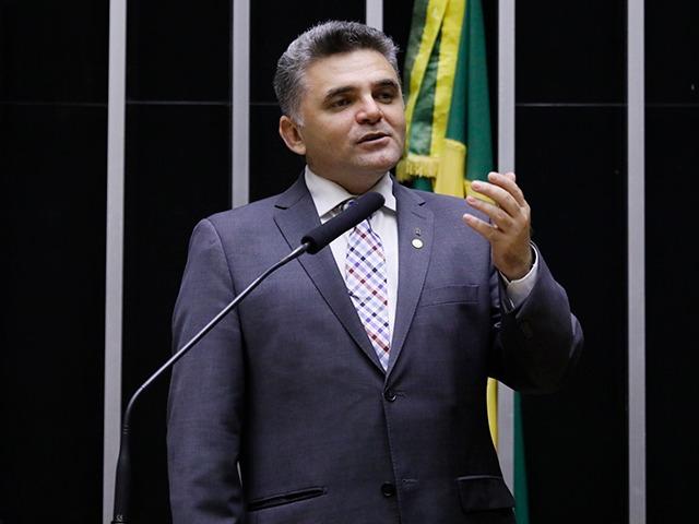 Ex-deputado federal Deuzinho Filho, atualmente vice-prefeito de Caucaia