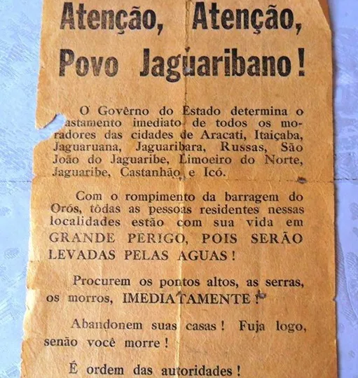 Panfleto distribuído para alertar a população sobre o rompimento