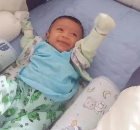 Matheus Alexander, de 11 meses, era o filho mais novo do casal.