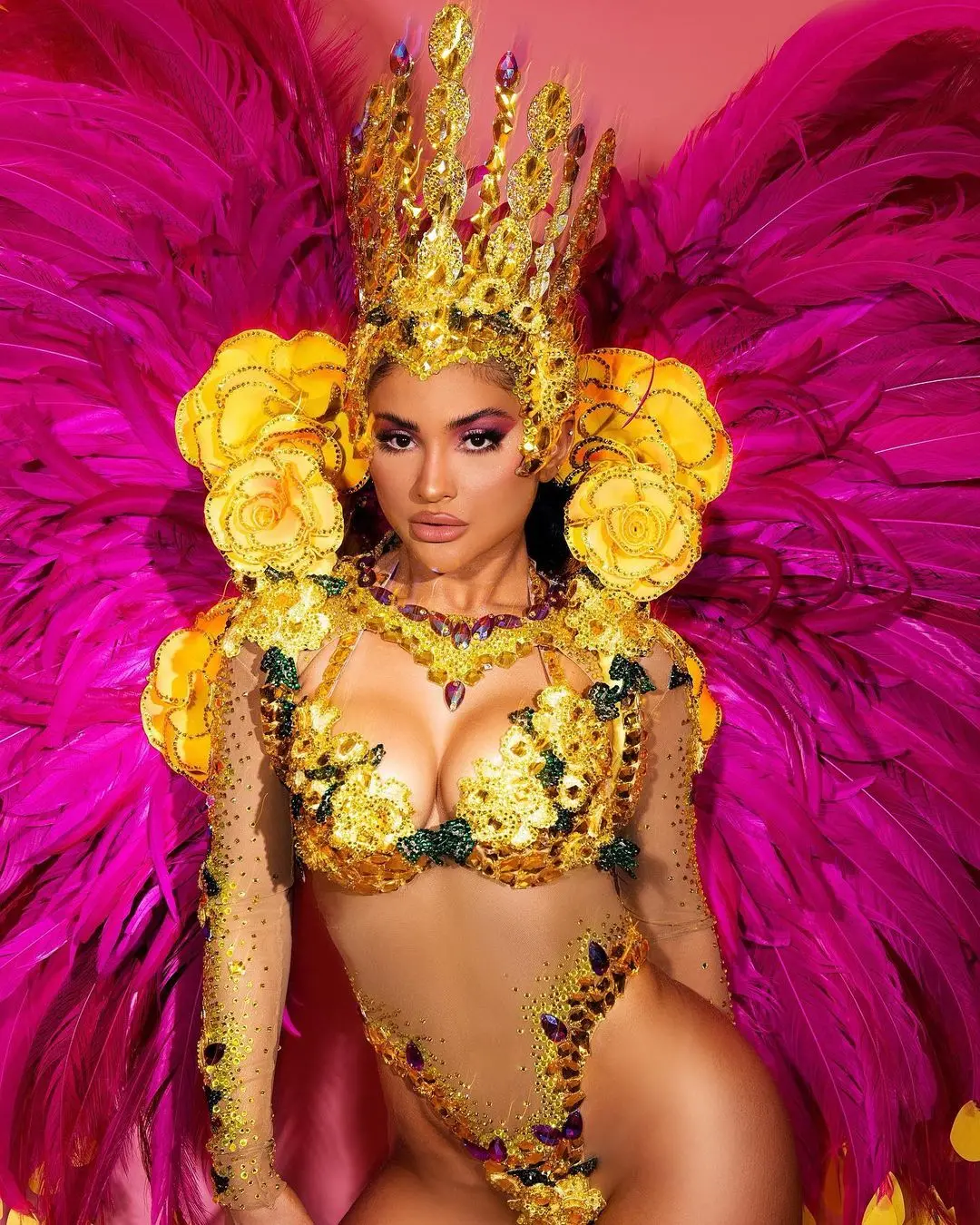 Mileide Mihaile desfilou em São Paulo e no Rio de Janeiro