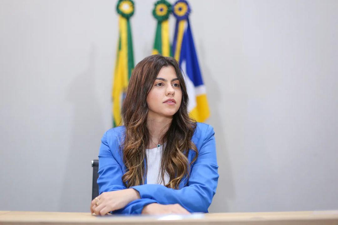 Yanny Brena foi a segunda mulher a ocupar a presidência da Câmara Municipal de Juazeiro do Norte