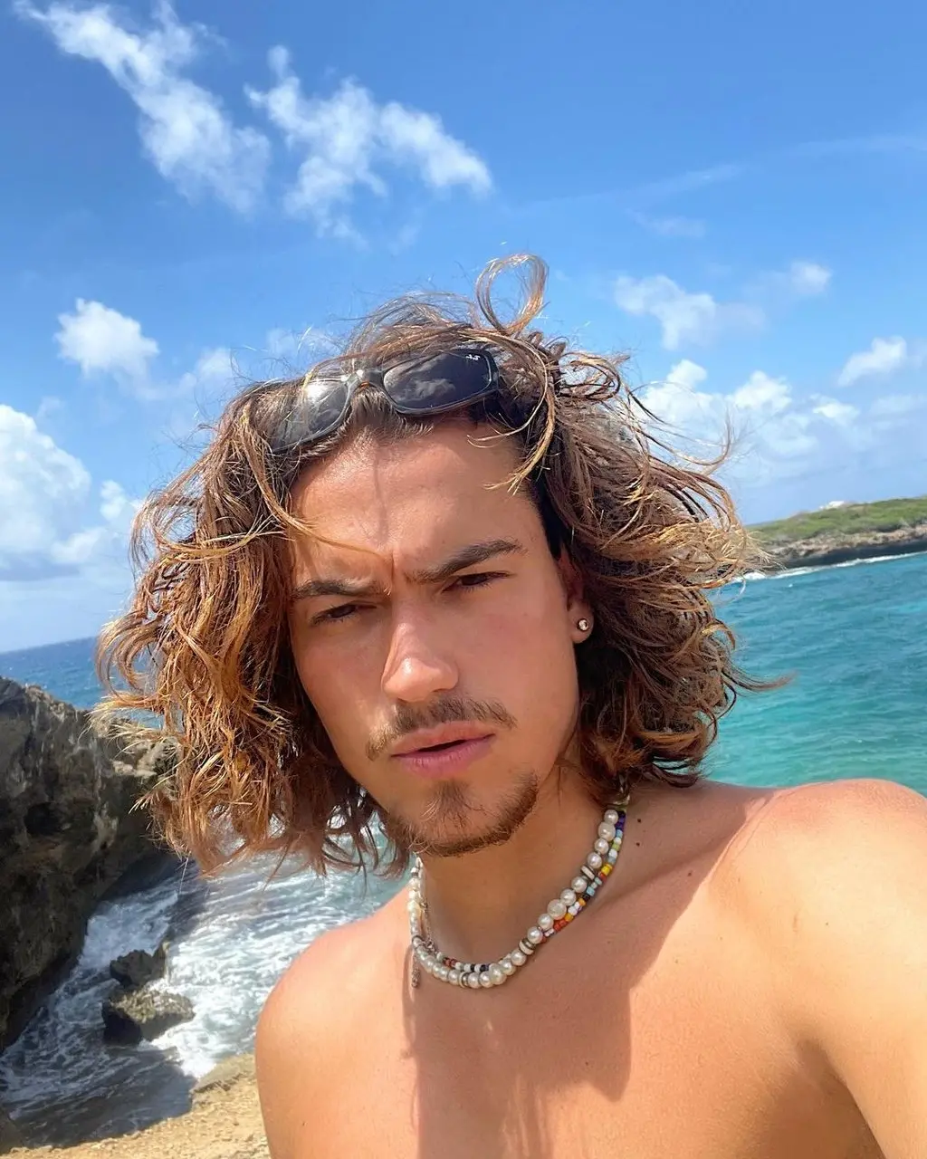 Henrique Meinke é natural do Mato Grosso e é modelo e atleta de vôlei