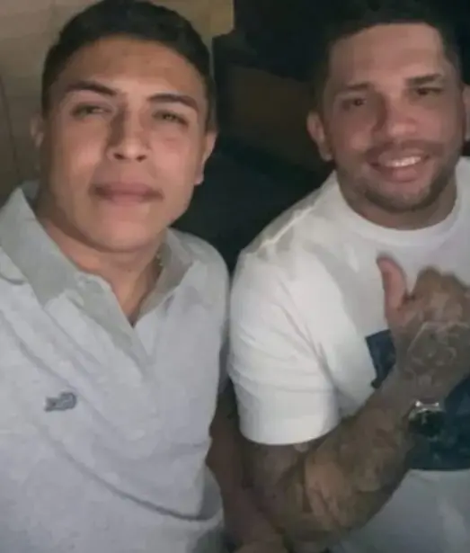 Dupla suspeita de falsificar sites foi presa na Praia do Futuro, em Fortaleza